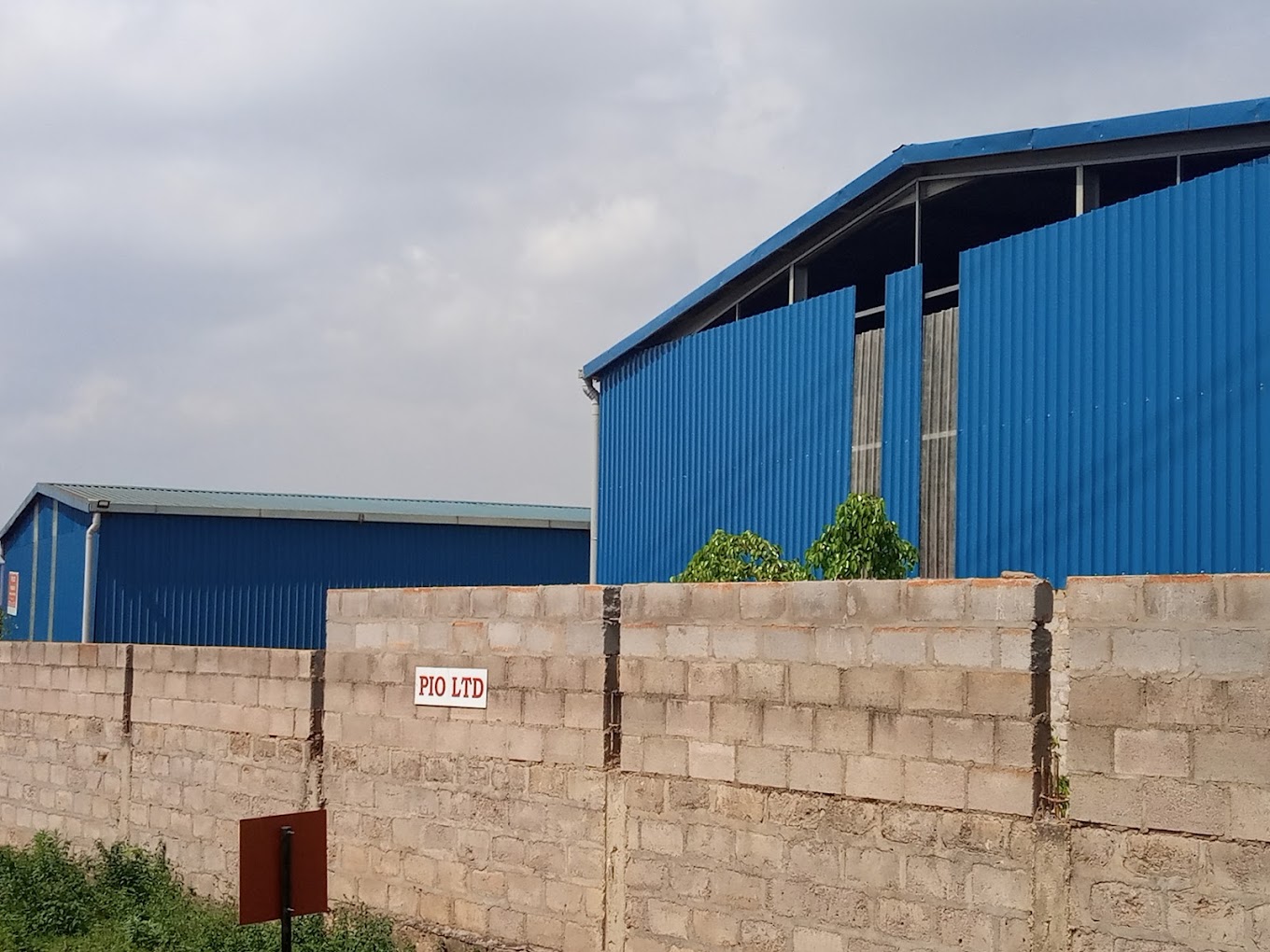 Exterior view of Pio ltd Industrial warehouse space for rent in Kampala